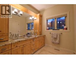 3420 Camelback Drive, Kelowna, BC V1X8A8 Photo 51