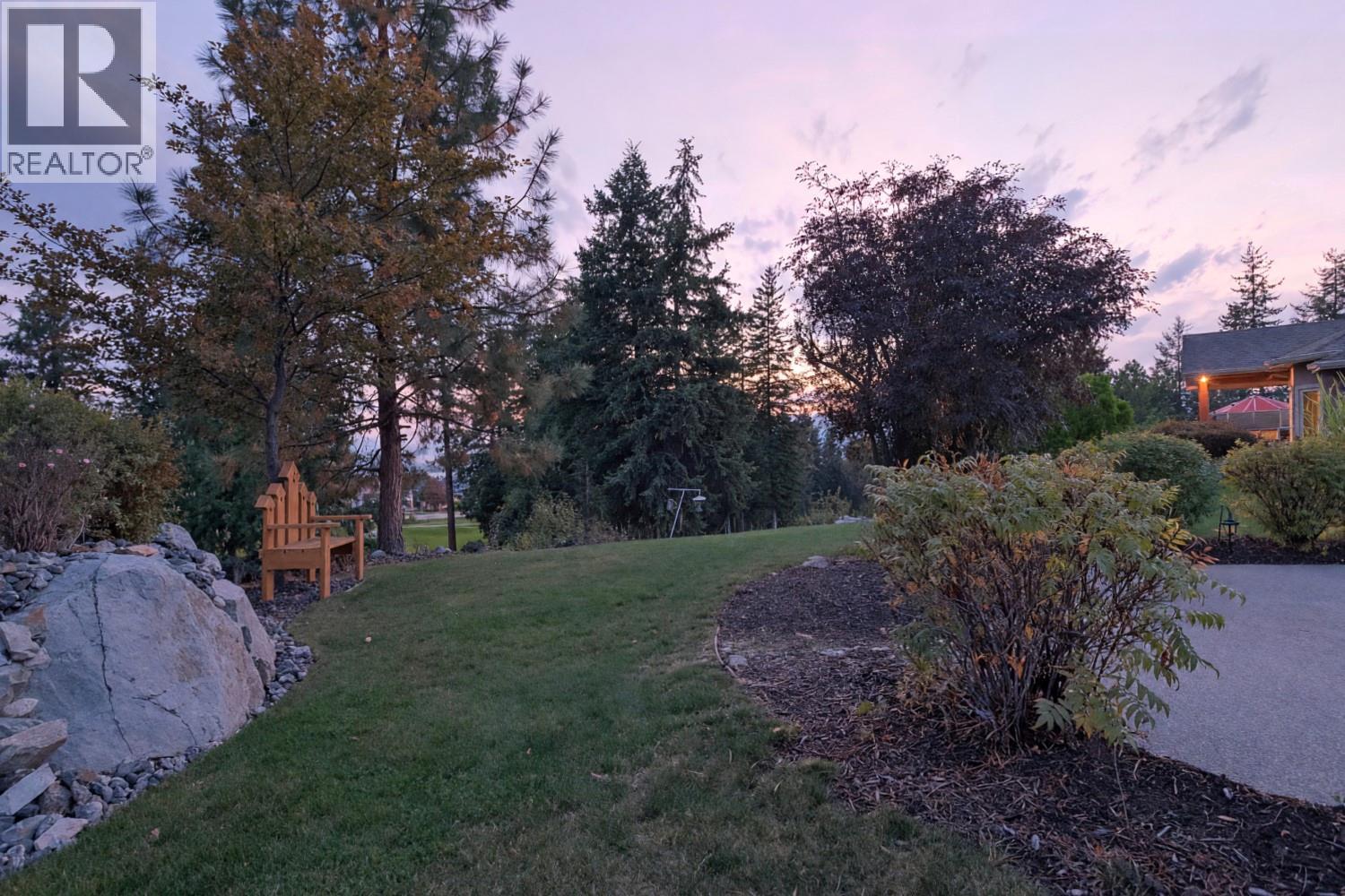  3420 Camelback Drive, Kelowna
