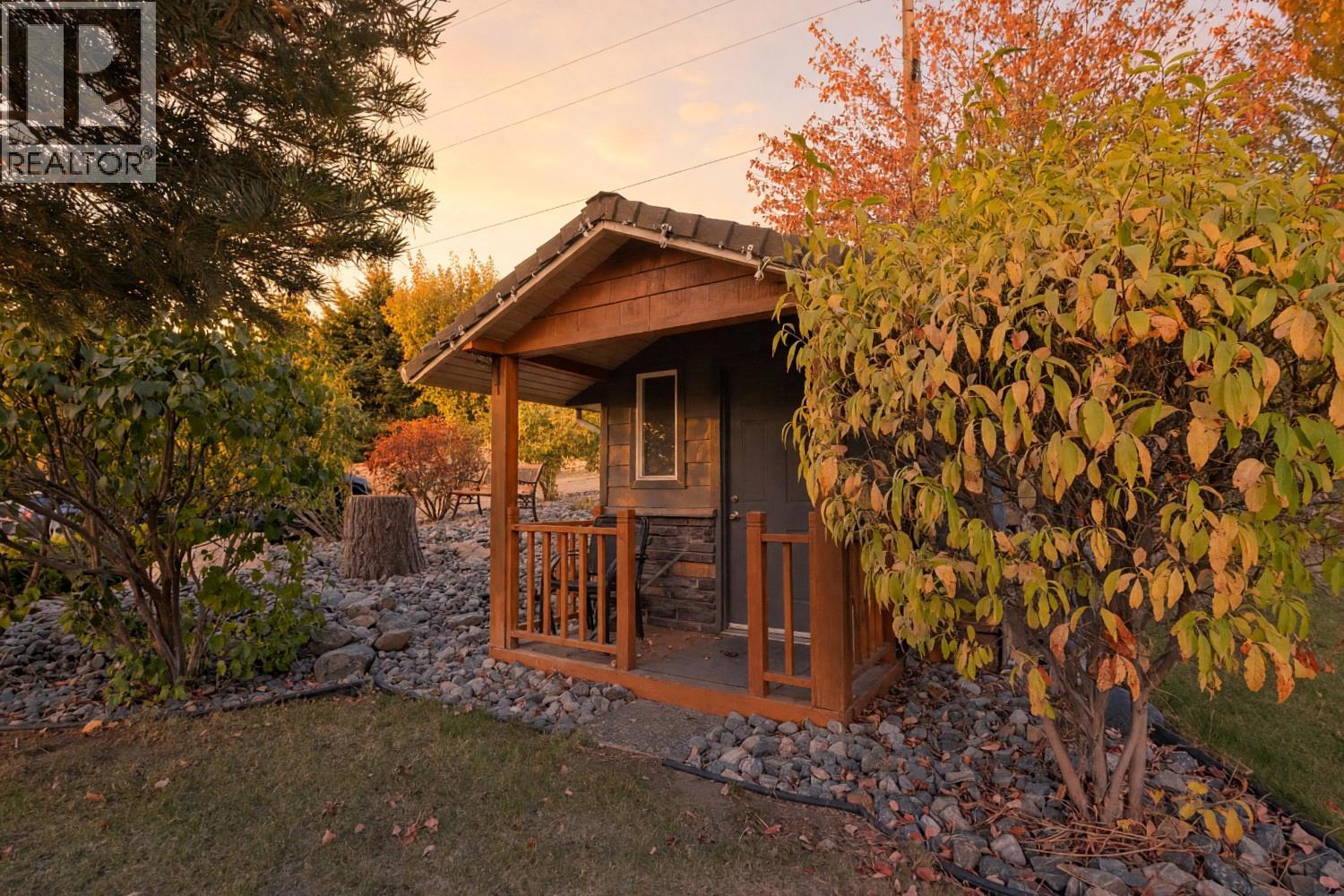  3420 Camelback Drive, Kelowna