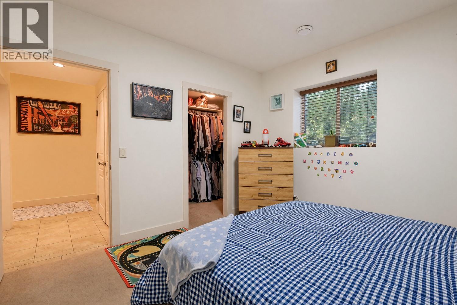  3420 Camelback Drive, Kelowna