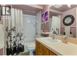 1385 Mountain Avenue, Kelowna, BC V1Y7H3 Photo 74