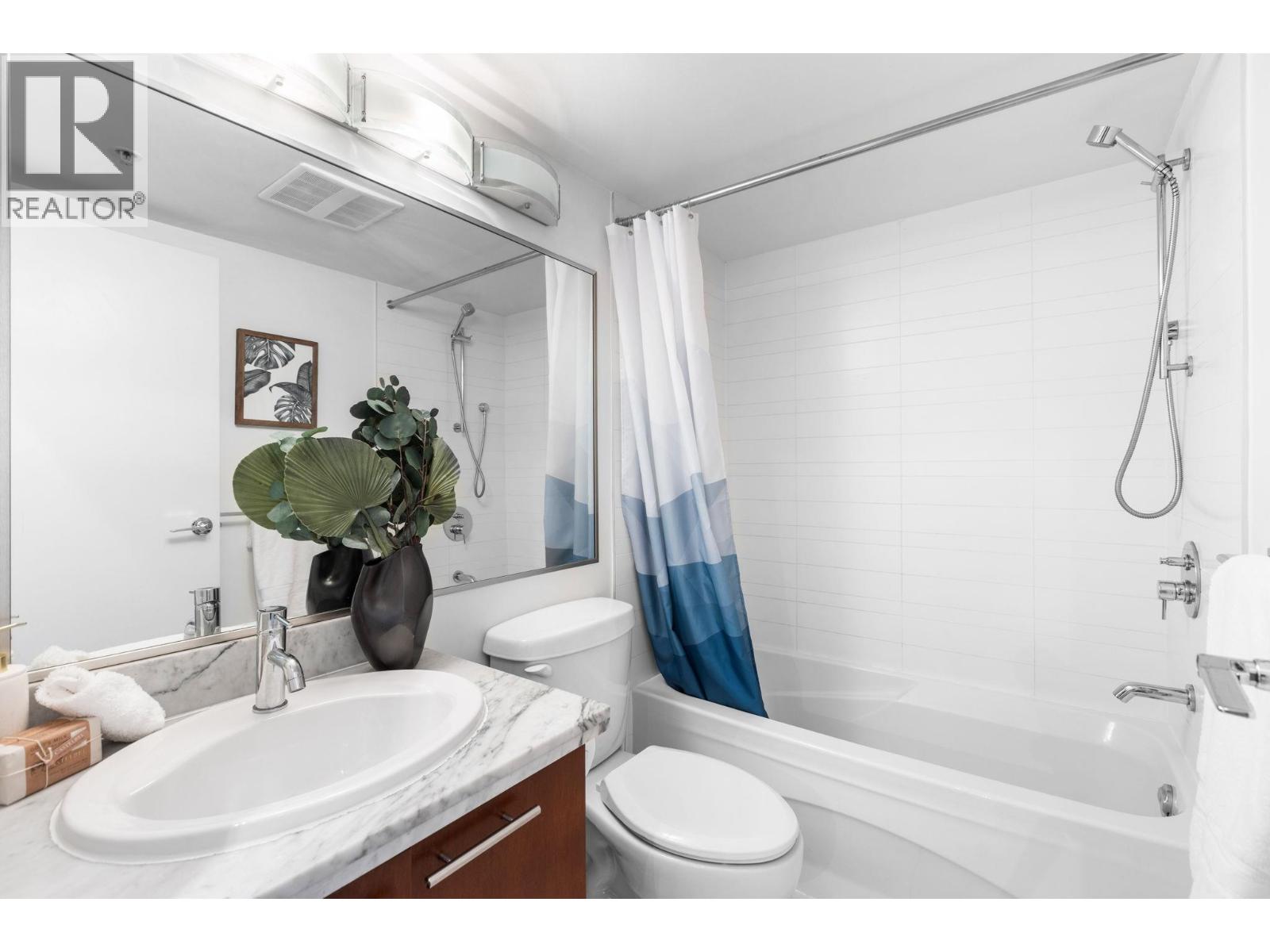 #916-9171 FERNDALE Road, Richmond