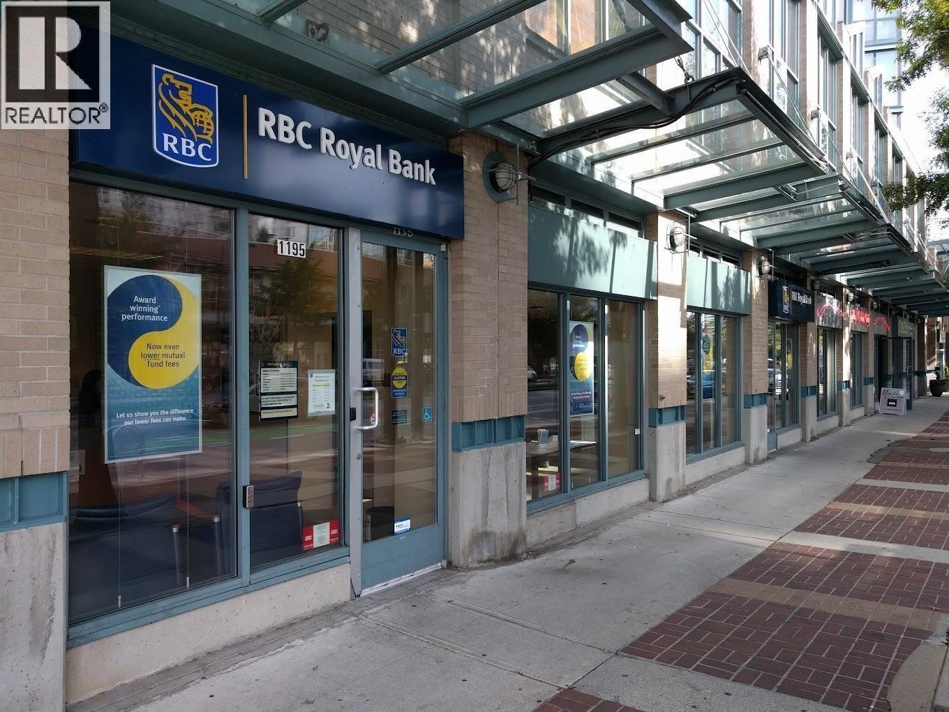1195 PACIFIC BOULEVARD, Vancouver — photo 4