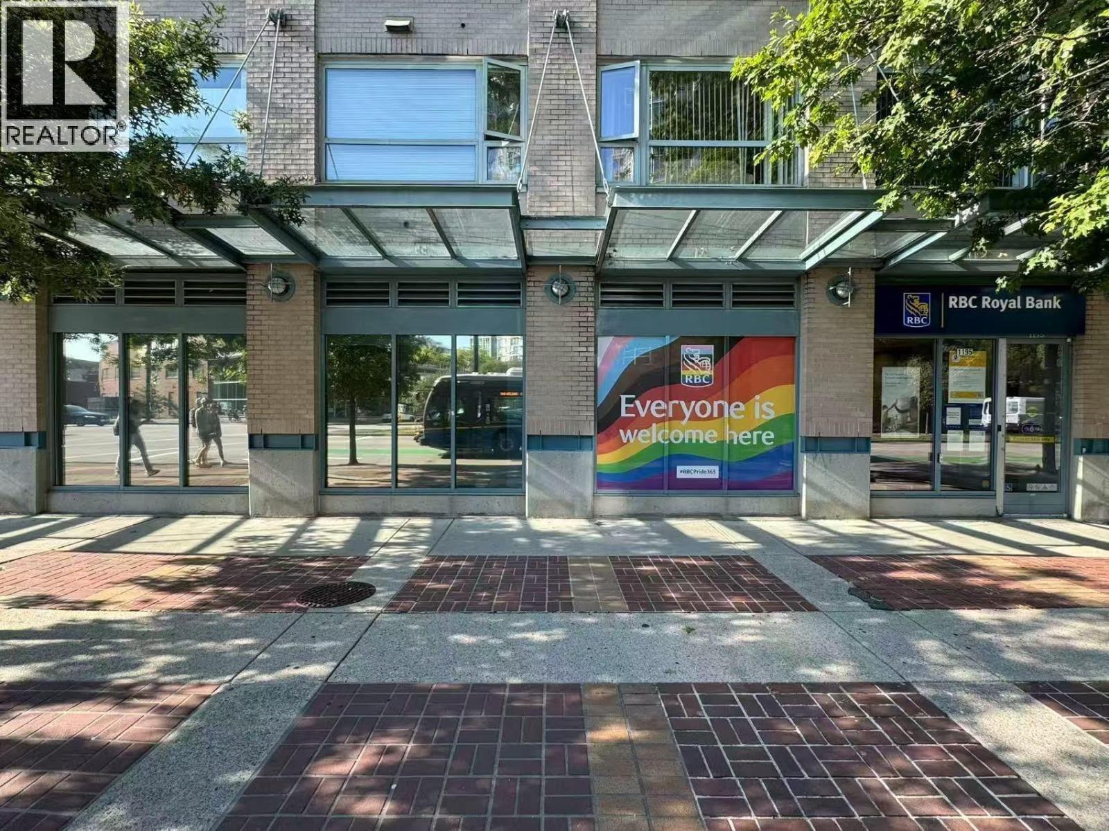 1195 PACIFIC BOULEVARD, Vancouver — photo 5