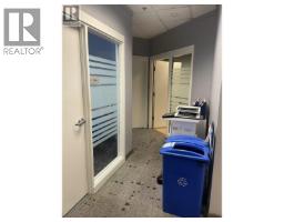1195 Pacific Boulevard, Vancouver, BC V6Z2R8 Photo 8