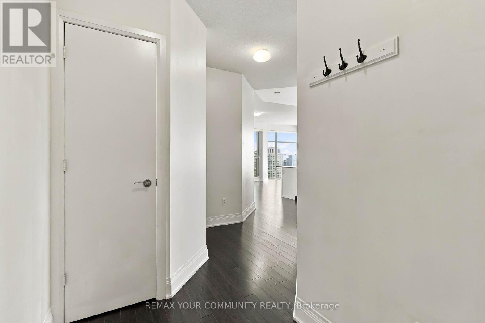 4411 - 2191 YONGE STREET, Toronto (Mount Pleasant West) — photo 2