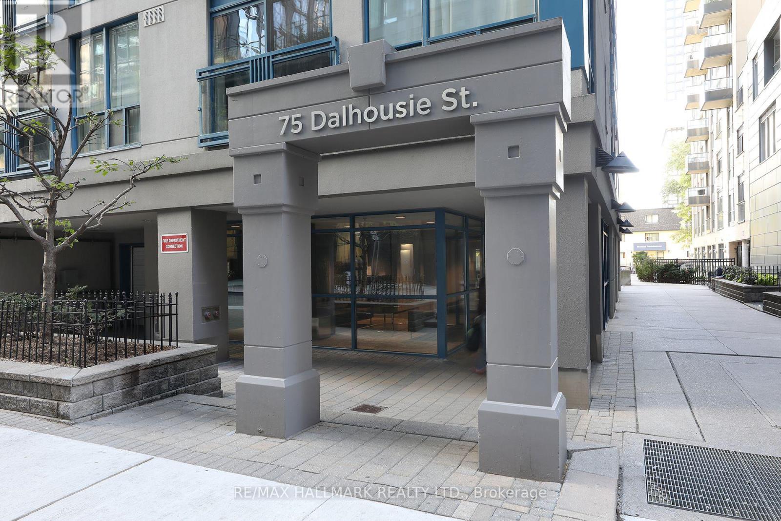 311 - 75 DALHOUSIE STREET, Toronto (Moss Park) — photo 2