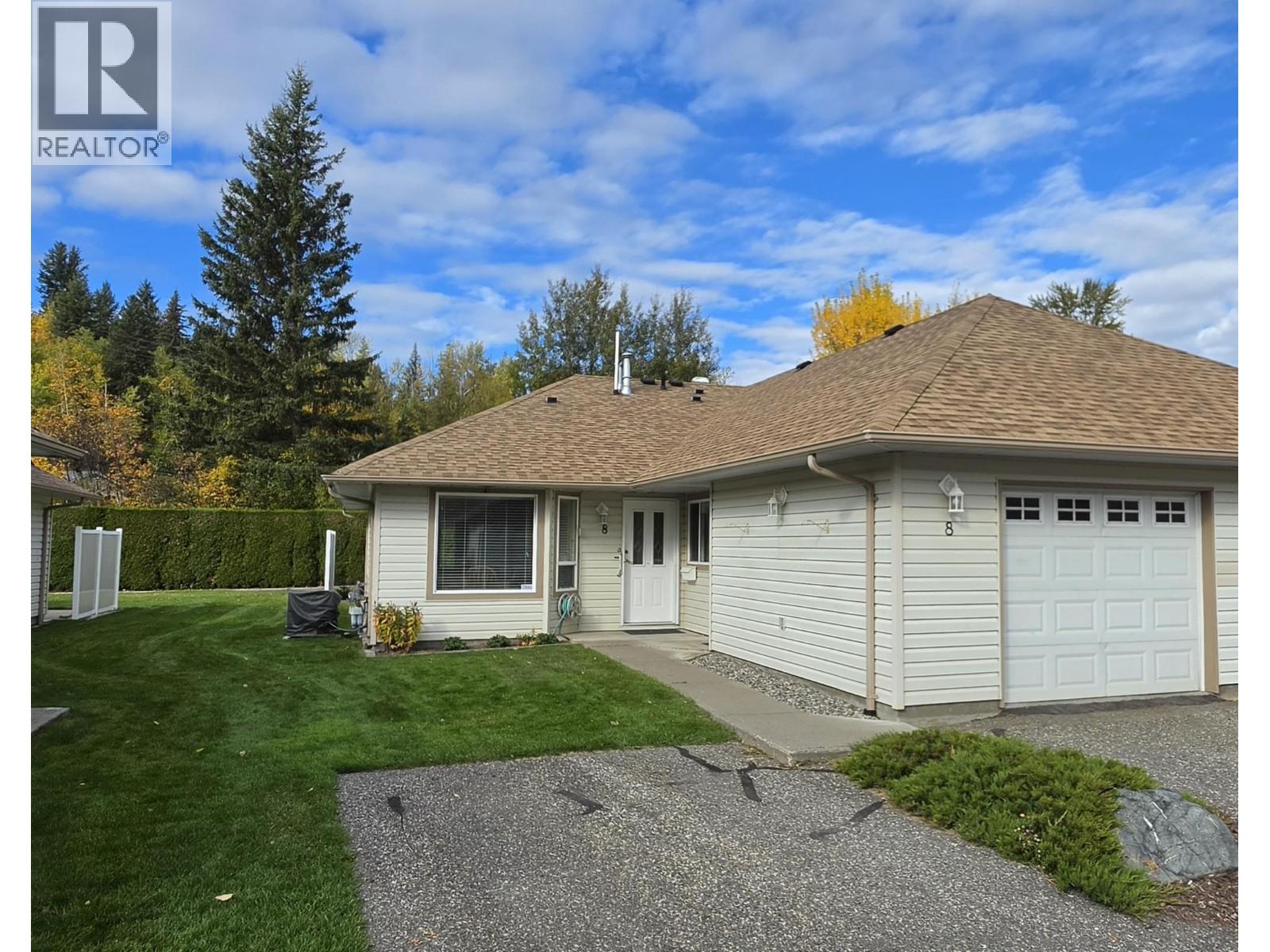 #8 490 LEWIS DRIVE - 2