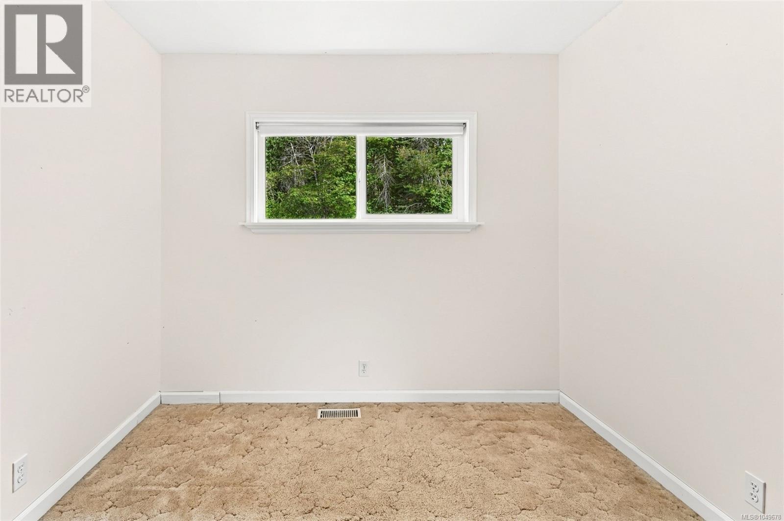 4066 21st Ave - Image 17