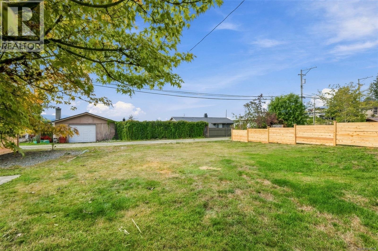 4066 21st Ave - Image 27