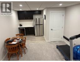 206 Thauberger Road N, Regina, SK S4Y0C3 Photo 32
