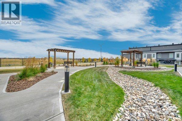 #6112 200 Seton Circle SE - 3