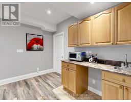 315 North Lake Road, Richmond Hill, ON L4E3A2 Photo 42