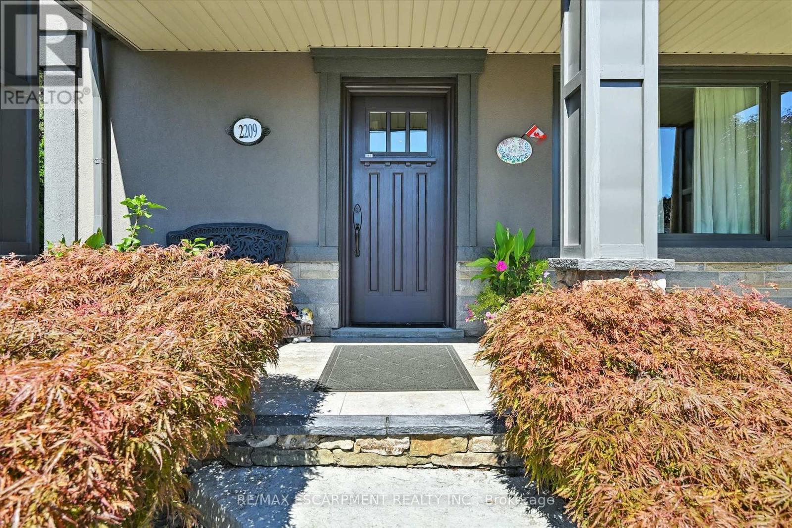 2209 GHENT AVENUE - 3