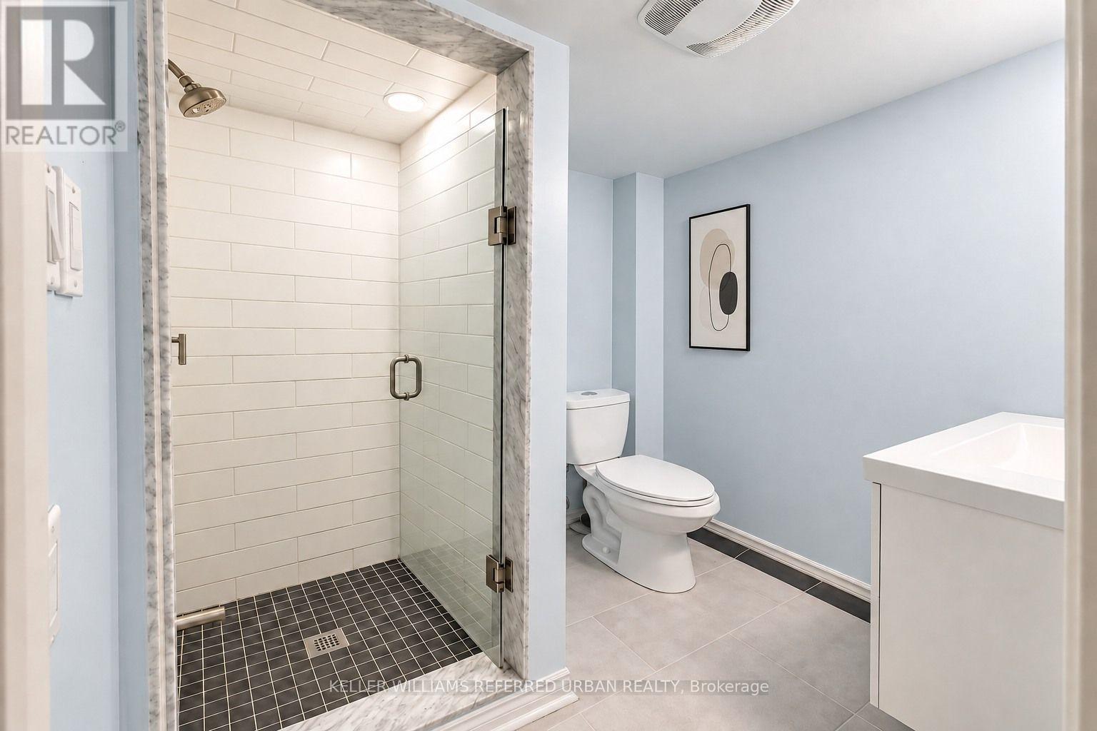 L.L. - 104 RANKIN CRESCENT, Toronto (Dovercourt-Wallace Emerson-Junction) — photo 10