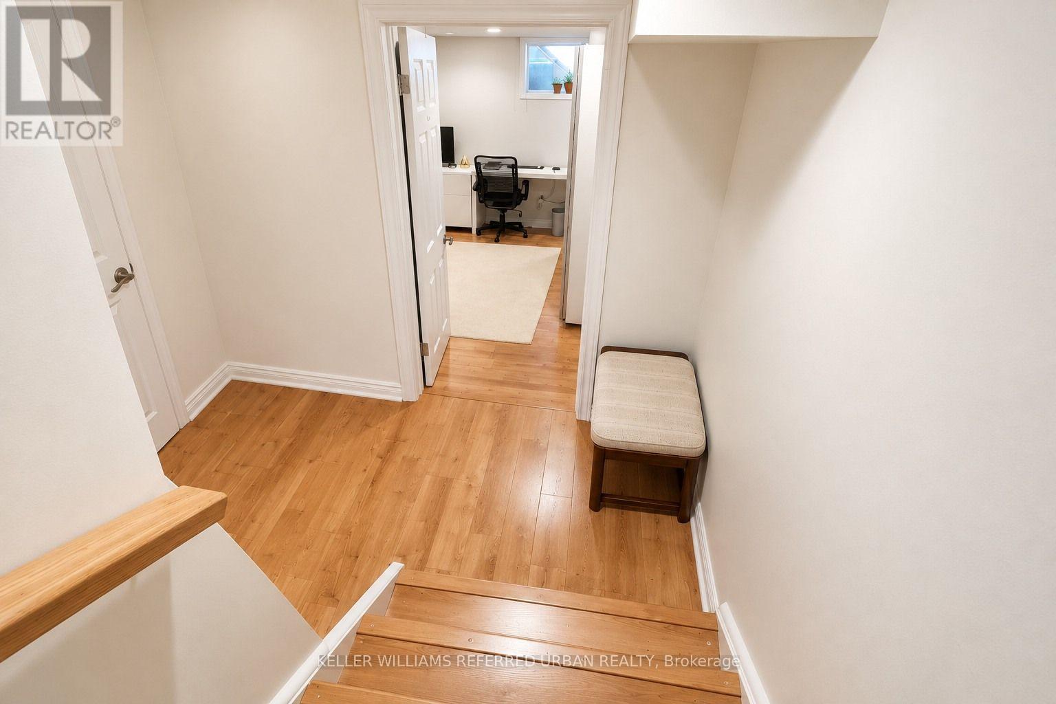L.L. - 104 RANKIN CRESCENT, Toronto (Dovercourt-Wallace Emerson-Junction) — photo 6