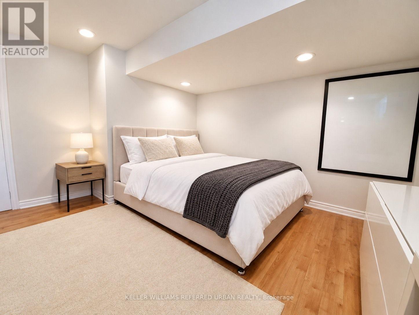 L.L. - 104 RANKIN CRESCENT, Toronto (Dovercourt-Wallace Emerson-Junction) — photo 8