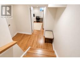 L.l. - 104 Rankin Crescent, Toronto, ON M6P4G6 Photo 6
