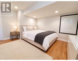 L.l. - 104 Rankin Crescent, Toronto, ON M6P4G6 Photo 8