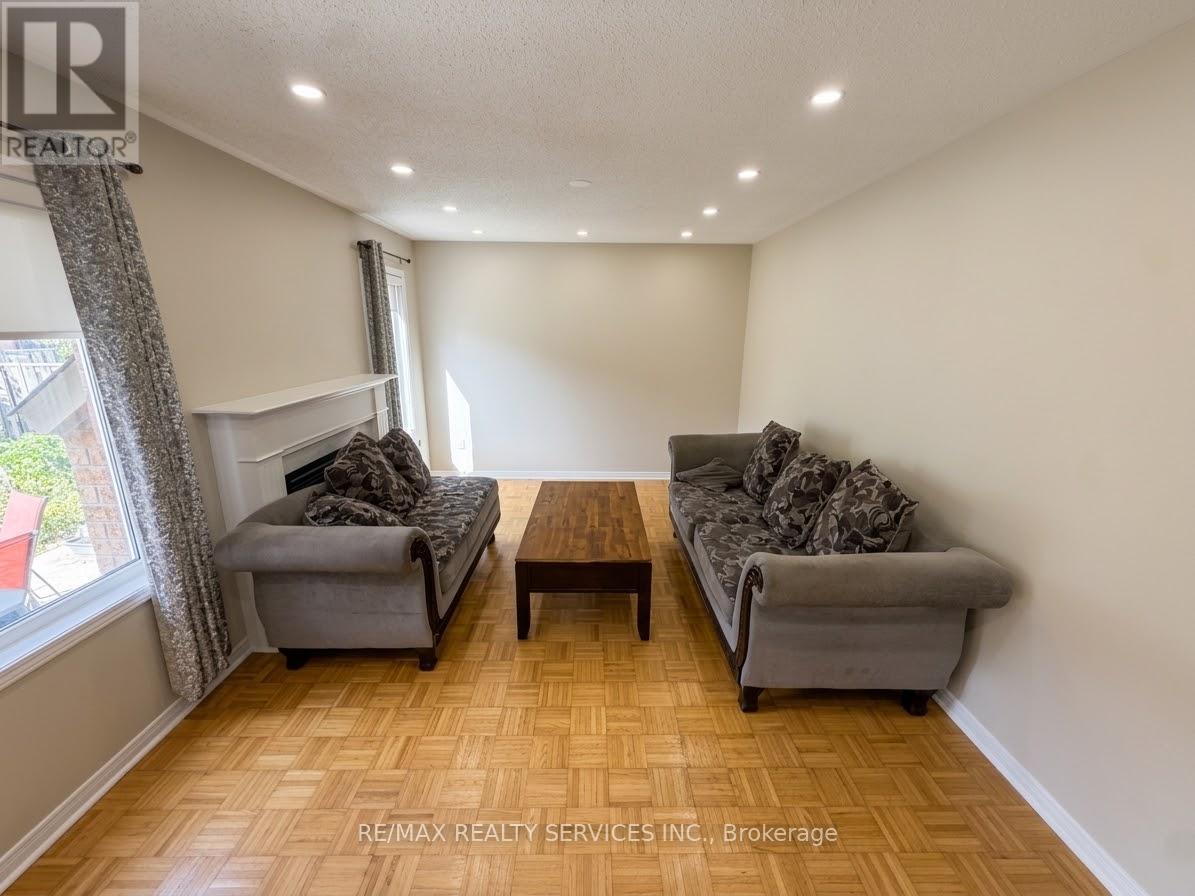4 BUTTERCHURN ROAD, Brampton (Fletcher's Creek Village) — photo 8