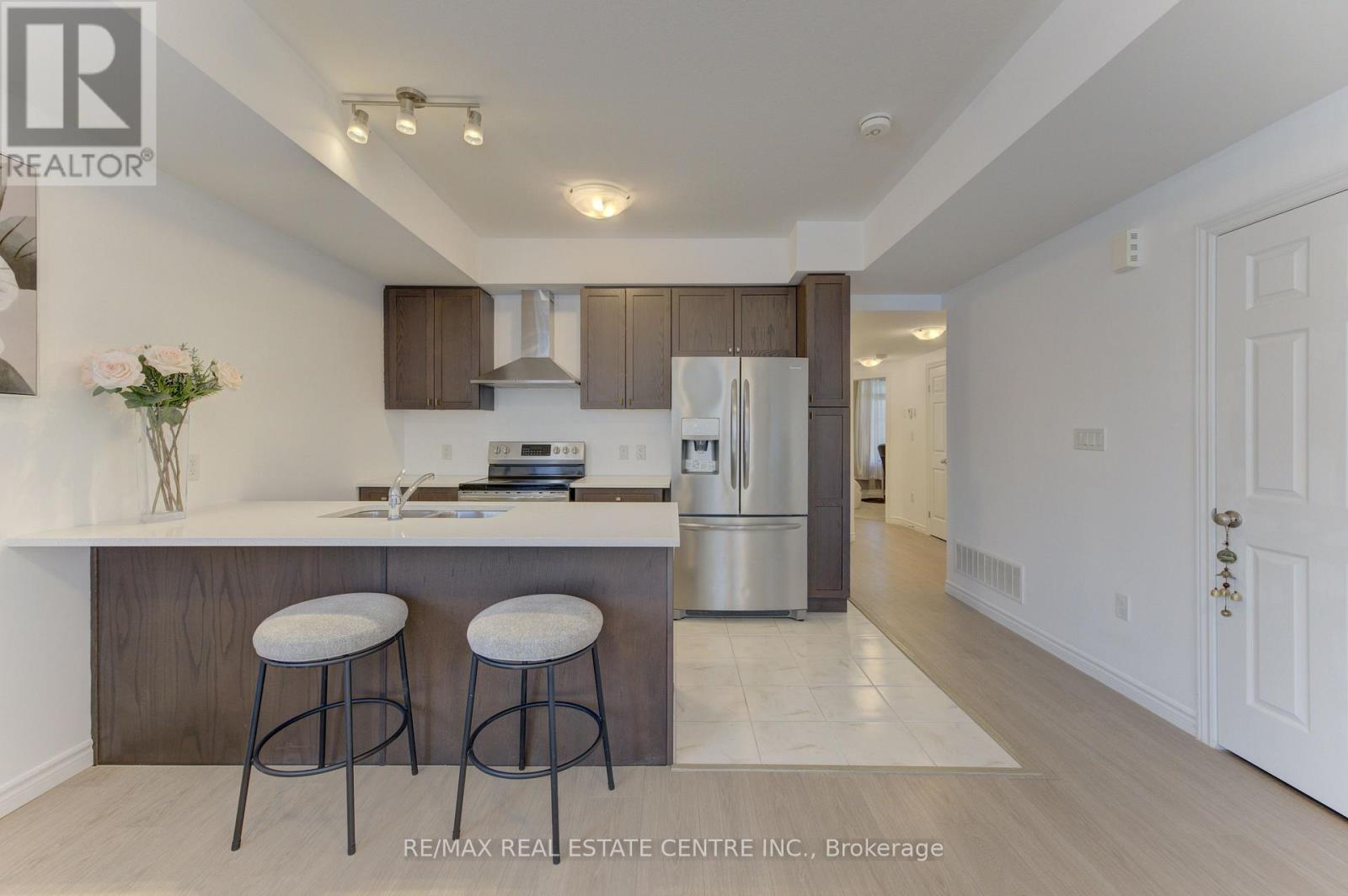 #37 74 WHEAT LANE - 17
