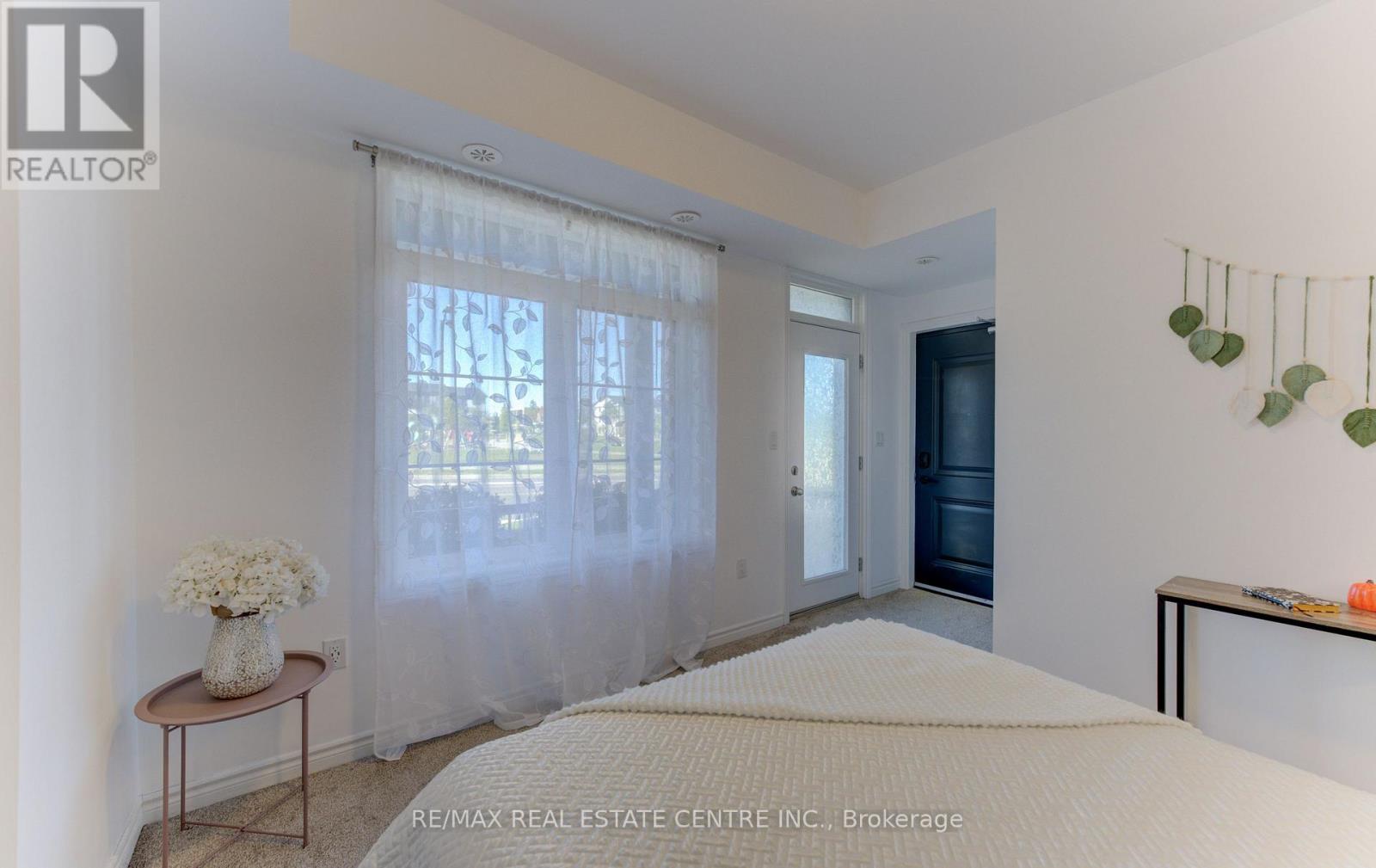 #37 74 WHEAT LANE - 32