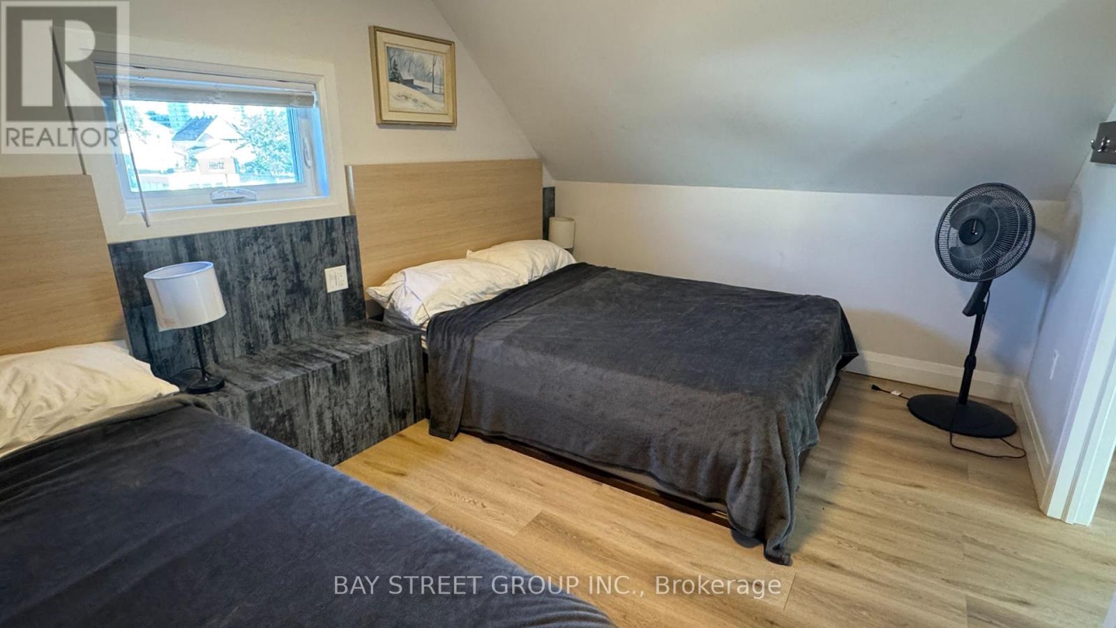 UNIT 2 - 5737 STANLEY AVENUE, Niagara Falls (Hospital) — photo 7