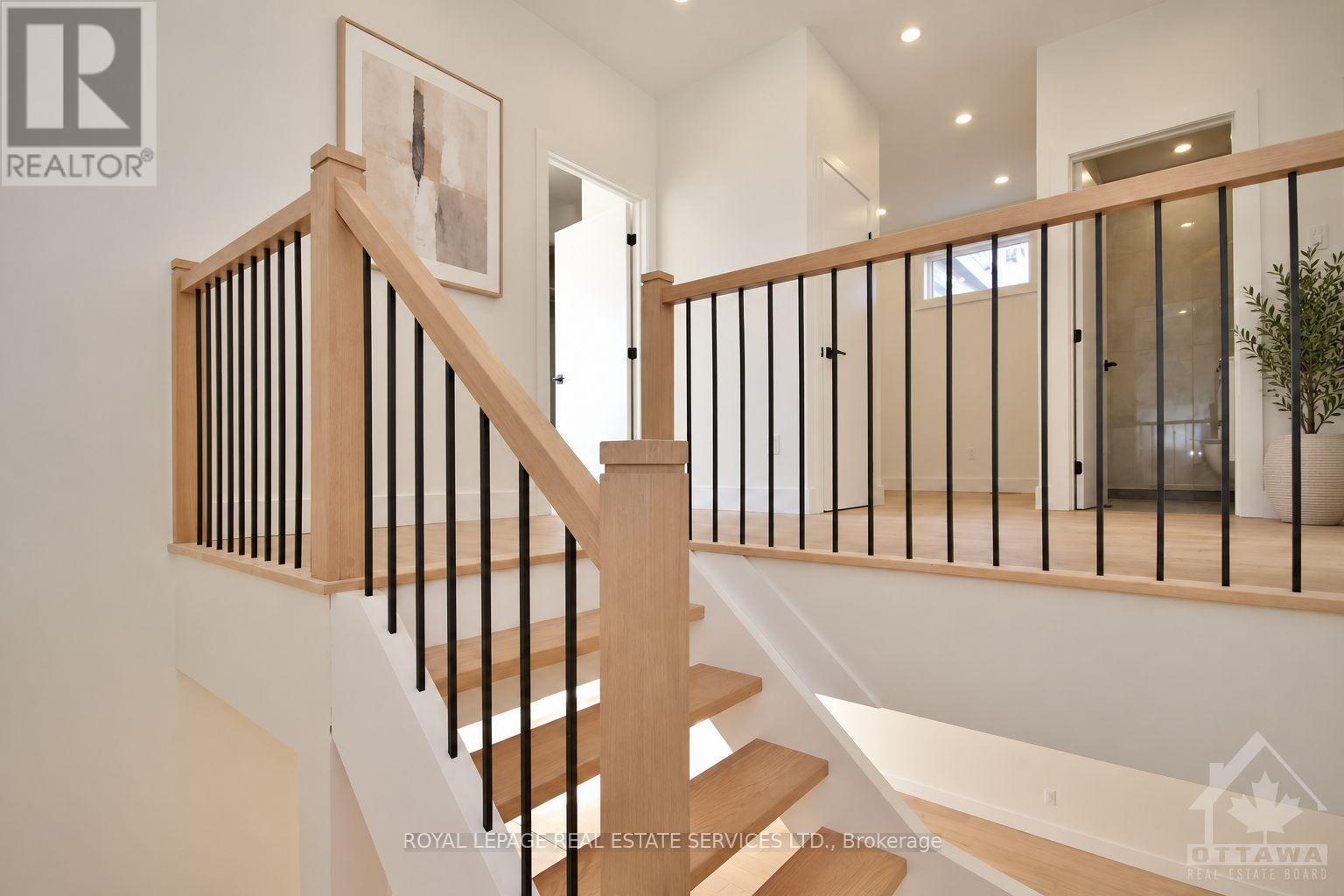 4B HURON AVENUE N - Image 19