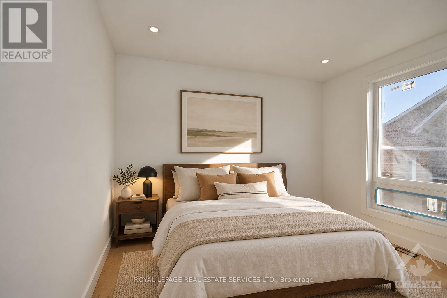 4B HURON AVENUE N - 8