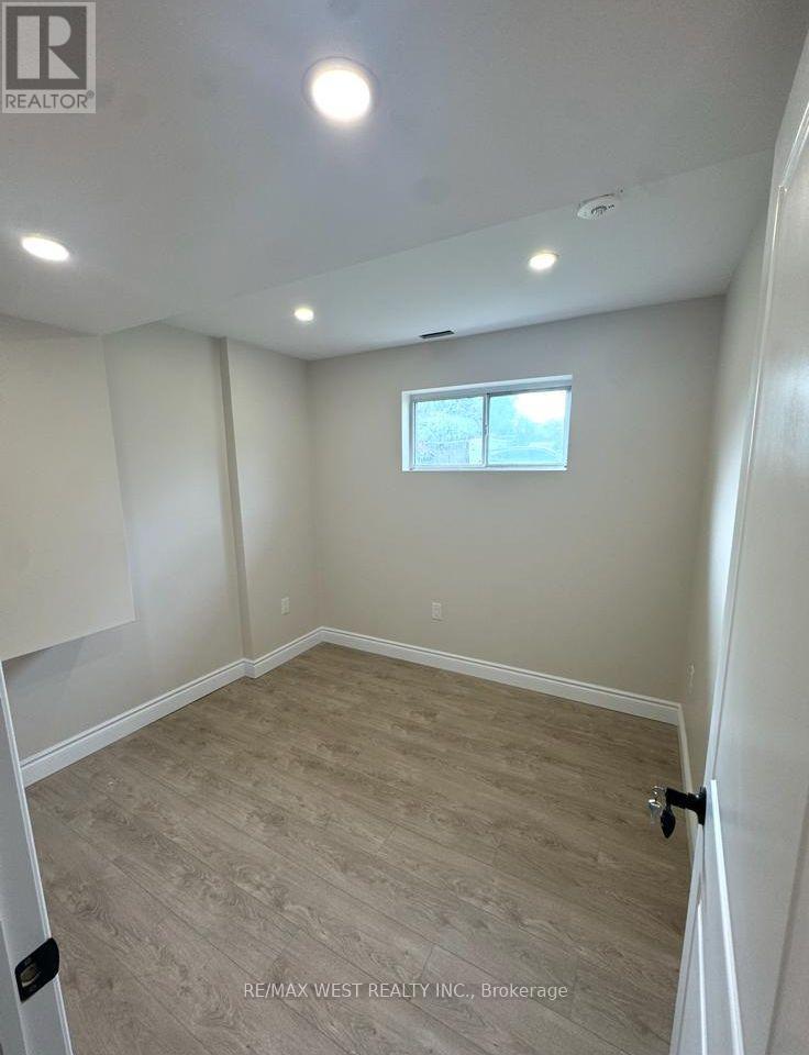LOWER - 1 TREELAWN TERRACE, Brantford — photo 5