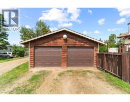 6209 34 Avenue, Camrose, AB T4V3X3 Photo 33