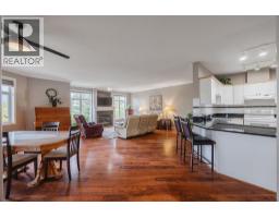 1306, 1306 Lake Fraser Court SE - photo 3