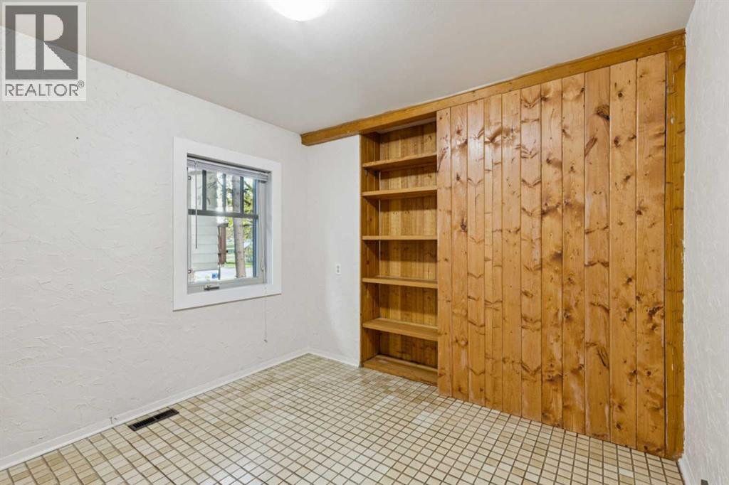 130 30 Avenue NE - 11