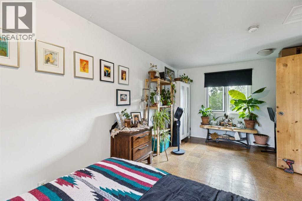 130 30 Avenue NE - 25