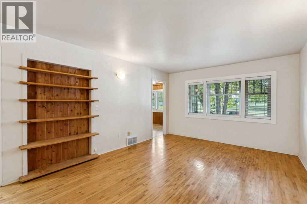 130 30 Avenue NE - 6