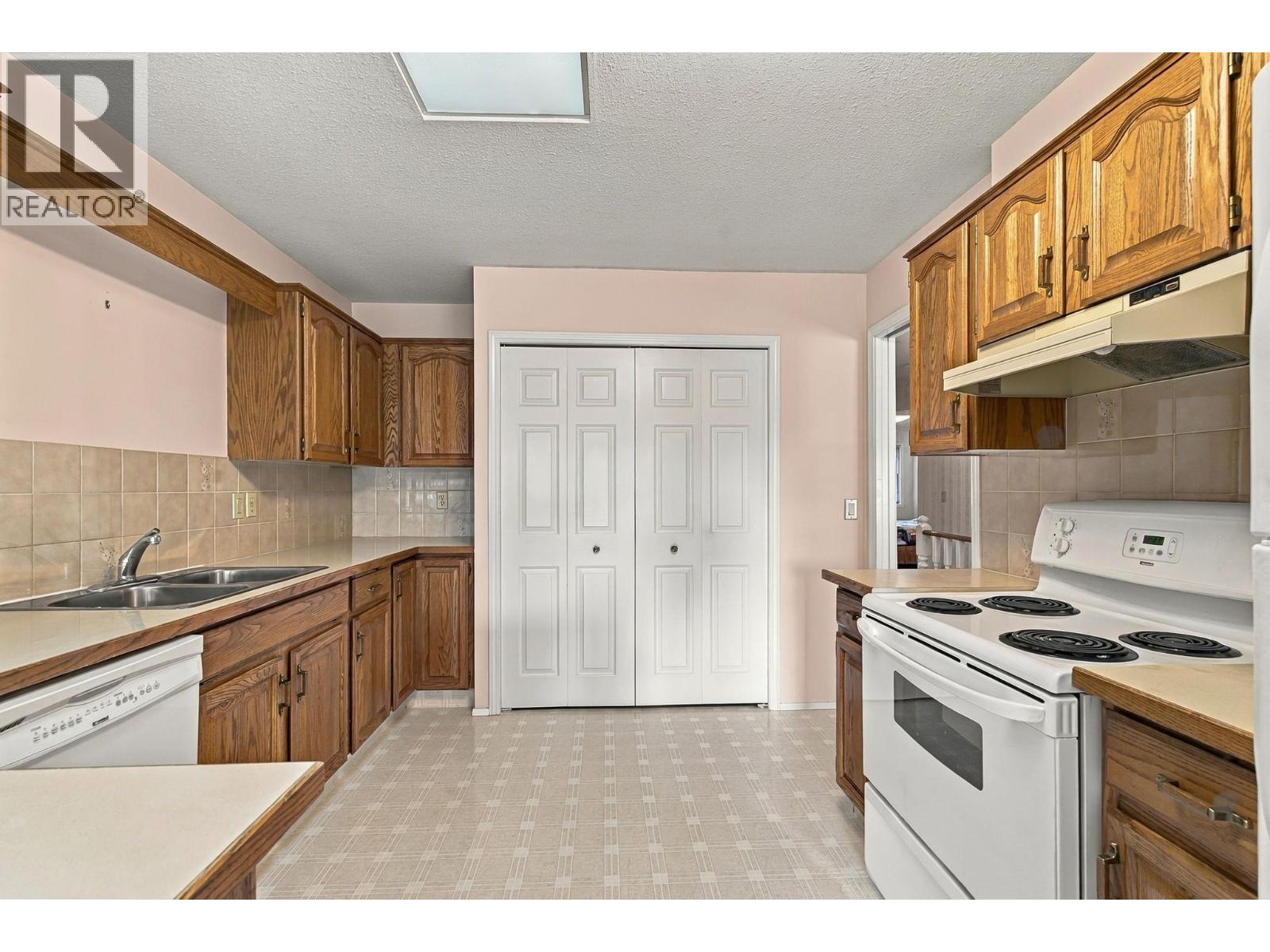 #34 2200 Gordon Drive - 12