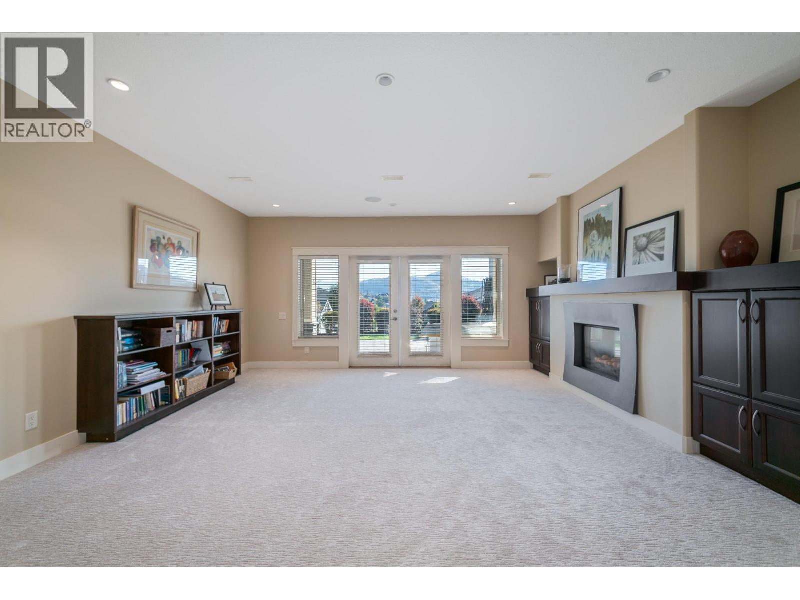  708 Traditions Crescent, Kelowna
