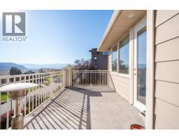 708 Traditions Crescent, Kelowna, BC V1V2Y2 Photo 39