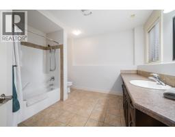 708 Traditions Crescent, Kelowna, BC V1V2Y2 Photo 55