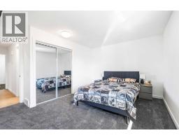 128 Doverthorn Bay Se, Calgary, AB T2B2G3 Photo 18