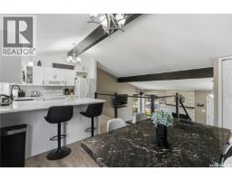Family room - 526 Tobin Crescent, Saskatoon, SK S7K4N8 Photo 9