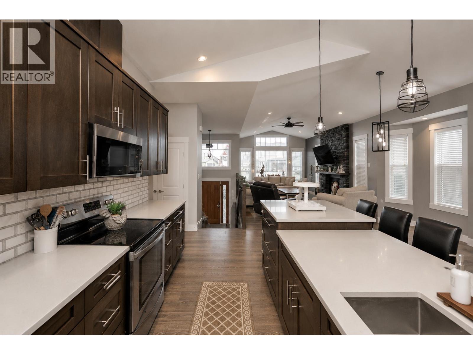 1134 MONARCH COURT - 7