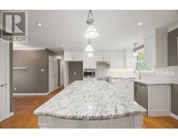 781 Verulam Street, London South, ON N6C5C7 Photo 12