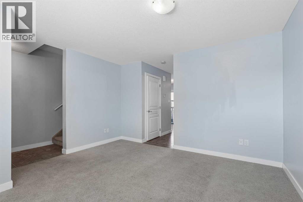 #4 237 Silkstone Road W - 5