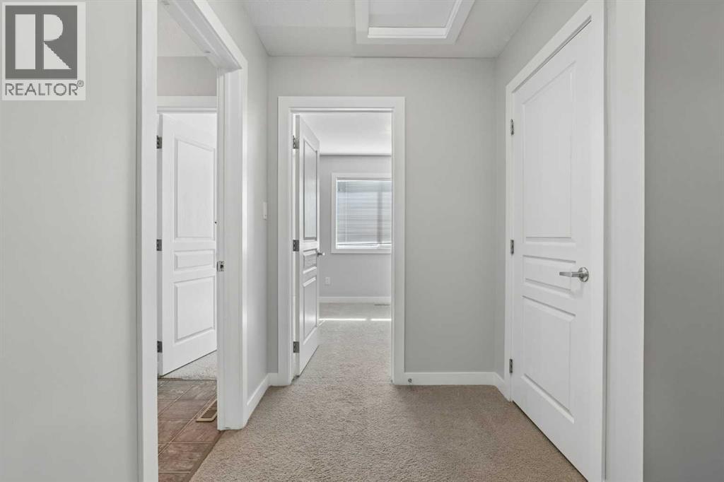 #4 237 Silkstone Road W - 13