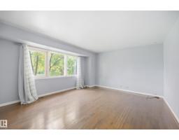 10910 117 St Nw, Edmonton, AB T5H3N6 Photo 10
