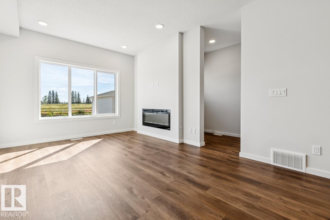 1561 Keswick DR SW - Image 16