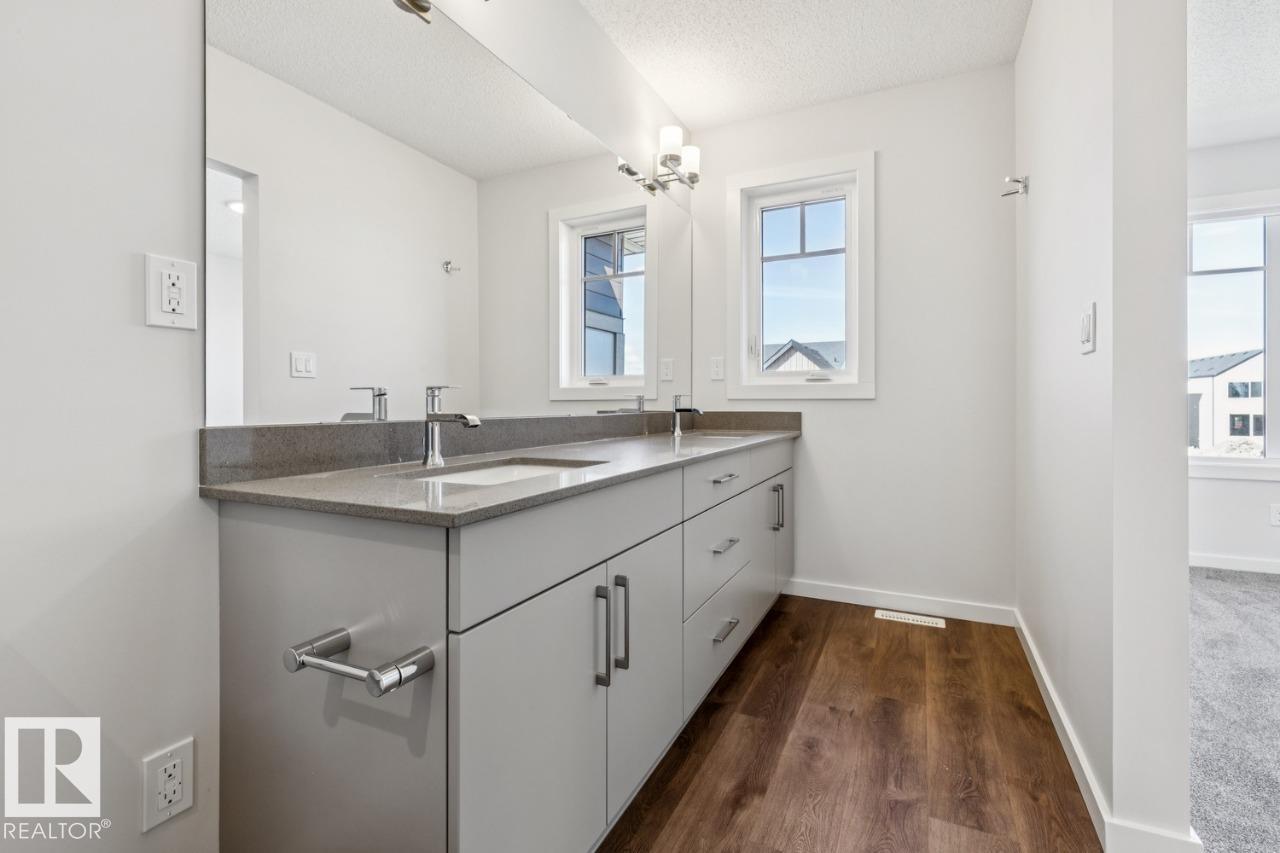 1561 Keswick DR SW - Image 26