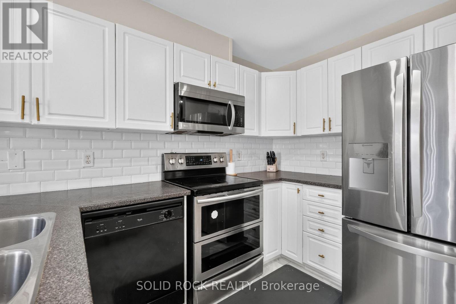 2073 HIBOUX STREET, Ottawa — photo 10