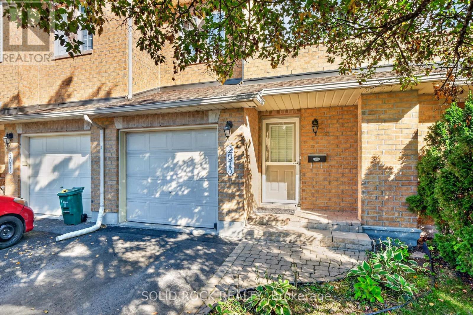 Driveway/Main Entrance